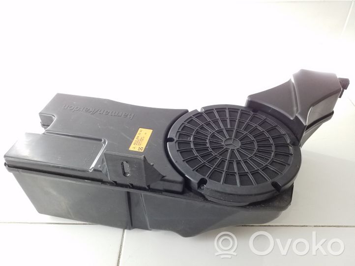 Mercedes-Benz E W212 Subwoofer-bassokaiutin A2128202202