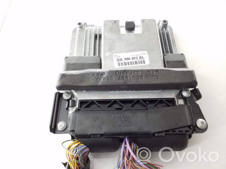 Audi A4 S4 B8 8K Engine control unit/module 03L906022RL