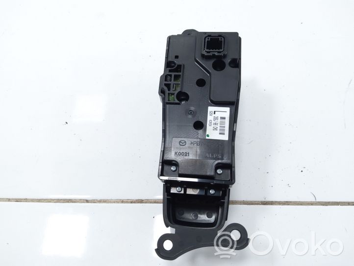 Mazda CX-3 Controllo multimediale autoradio DB5J66CM0