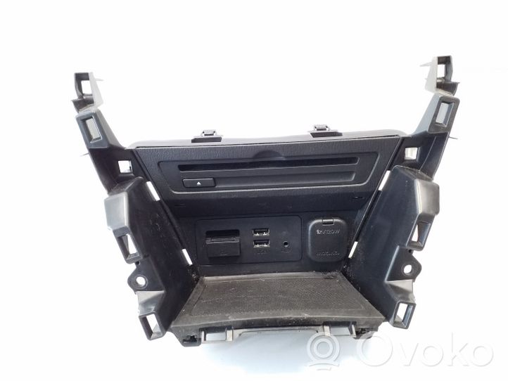 Mazda CX-3 Panel / Radioodtwarzacz CD/DVD/GPS DA6C669G0D