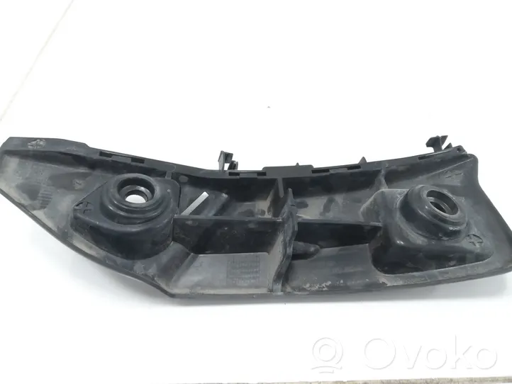 Mercedes-Benz A W176 Takapuskurin kannake A1768850165