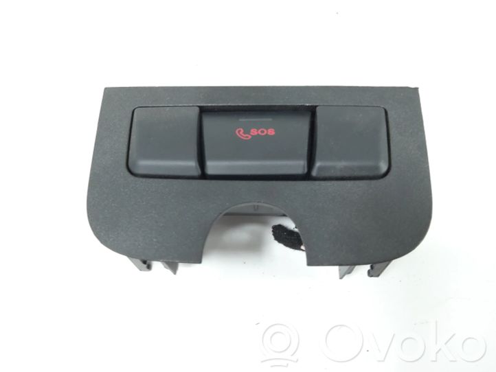 A17290500519107 MercedesBenz A W176 Sos button, 10.00 € RRR