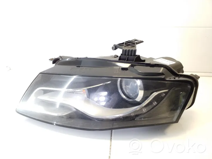 Audi A4 S4 B8 8K Lampa przednia 8K0941003C