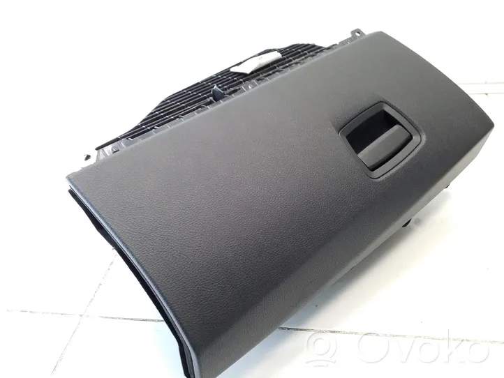 BMW 5 F10 F11 Glove box set 51169166683