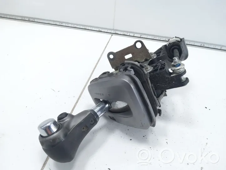 Honda CR-V Gear selector/shifter (interior) SWAA751
