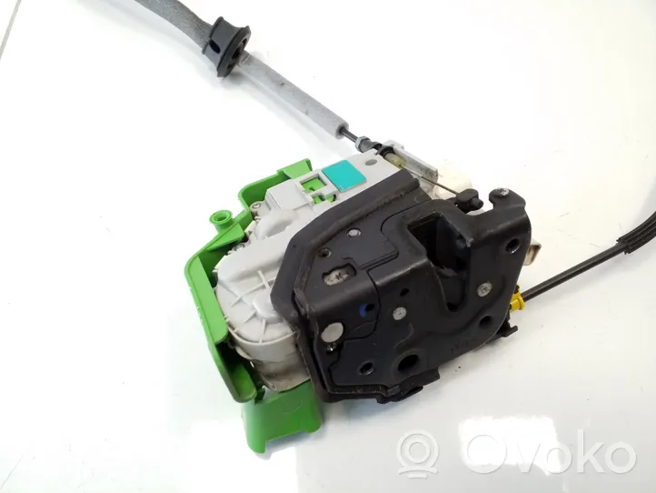 Audi A1 Front door lock 8X1837015C