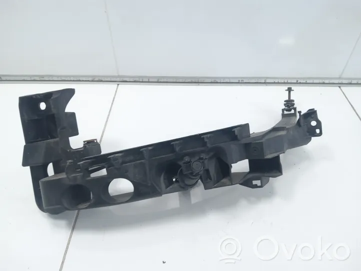 Audi A3 S3 8P Support phare frontale 8P0805607