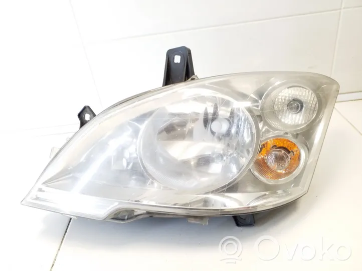 Mercedes-Benz Vito Viano W639 Lampa przednia 1EG00962701