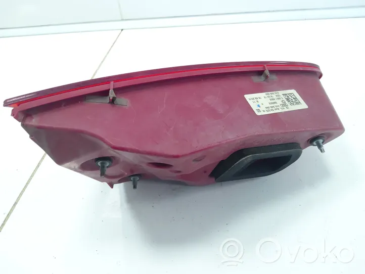 Audi A8 S8 D4 4H Tailgate rear/tail lights 4H0945094