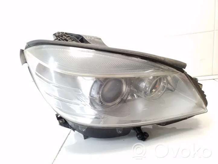 Mercedes-Benz C W204 Lampa przednia A2048203285