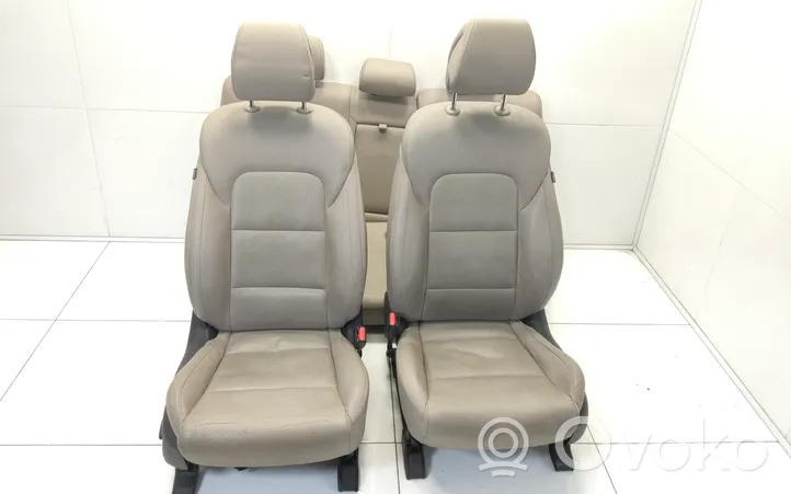 Hyundai Tucson TL Seat set 