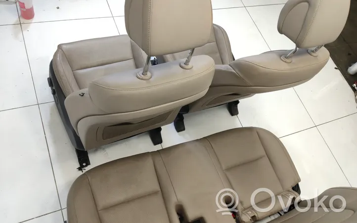 Hyundai Tucson TL Seat set 