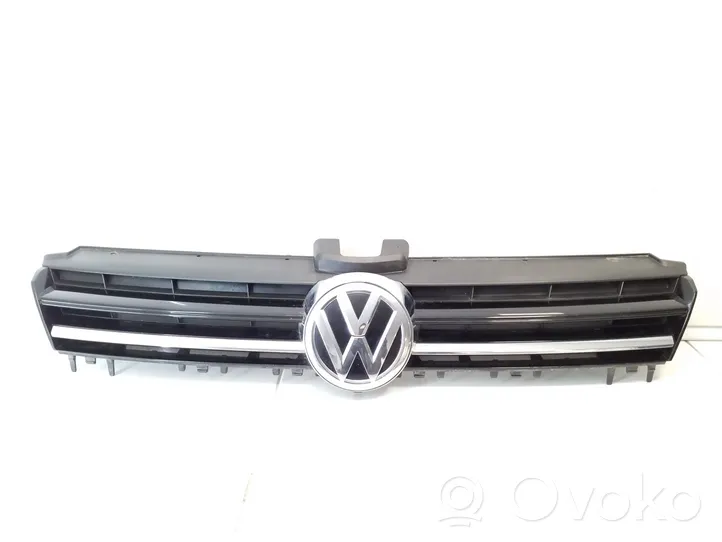 Volkswagen Golf VII Front bumper upper radiator grill 5G0853653