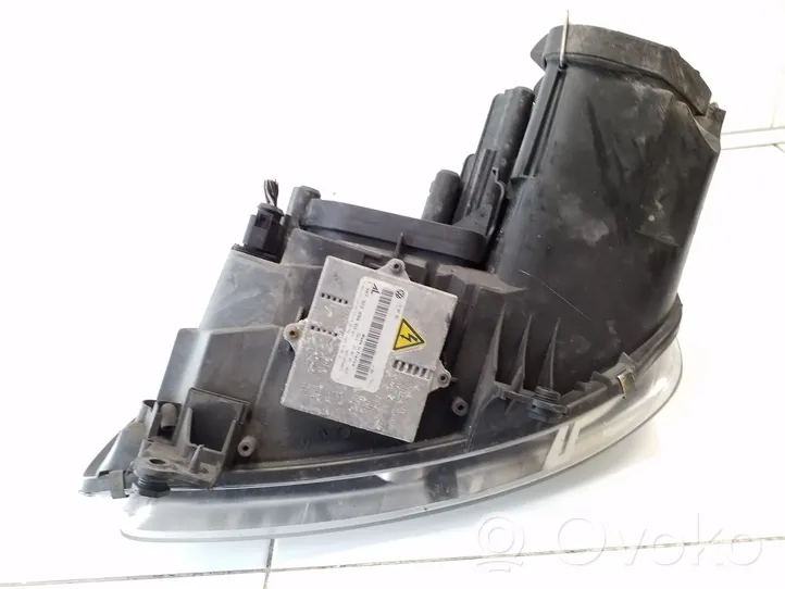 Volkswagen Touran I Headlight/headlamp 1T0941032K