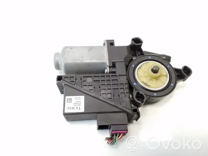 Volkswagen Polo IV 9N3 Moteur de lève-vitre de porte avant 6Y2959801