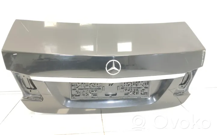 Mercedes-Benz E W212 Aizmugurējais pārsegs (bagāžnieks) 
