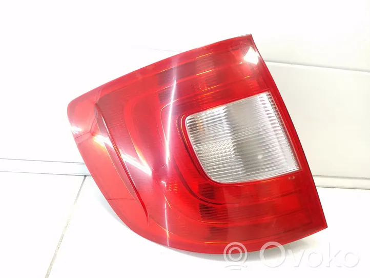 Skoda Superb B6 (3T) Lampa tylna 3T9945095