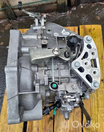 Opel Combo D Manual 5 speed gearbox 