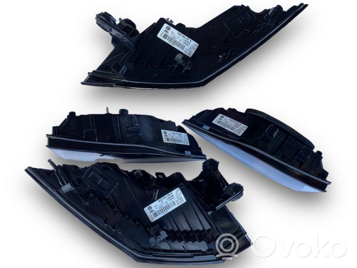 5H0945208B Volkswagen Golf VIII Rückleuchten Heckleuchten Satz Set  