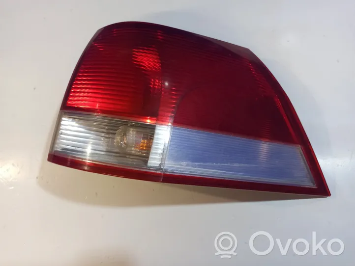 Opel Vectra C Rückleuchte Heckleuchte 24469462