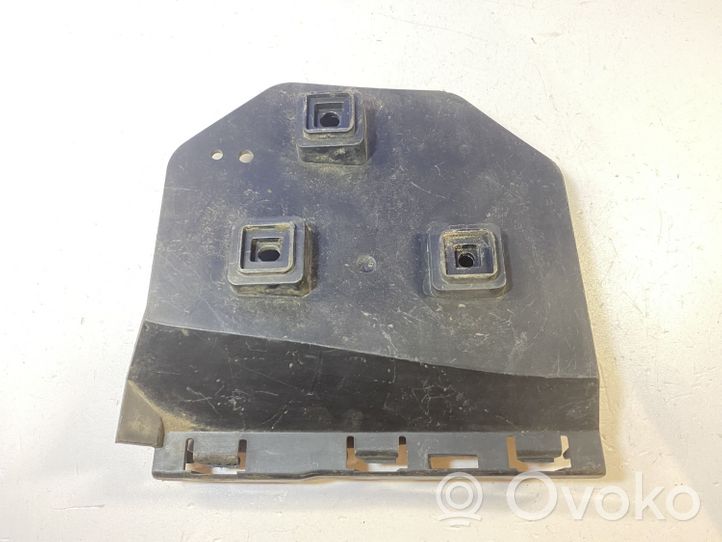 Volvo V50 Staffa angolare del supporto di montaggio del paraurti 30763019