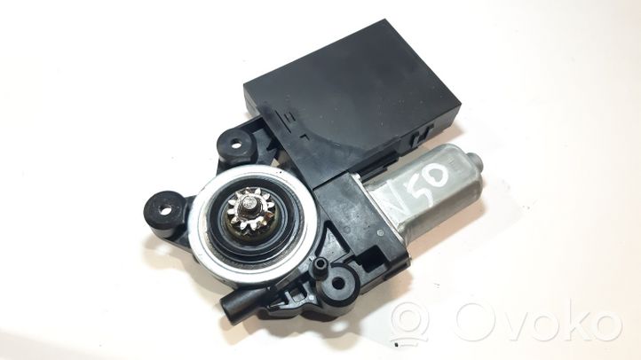 Volvo V50 Moteur de lève-vitre de porte avant 31264784