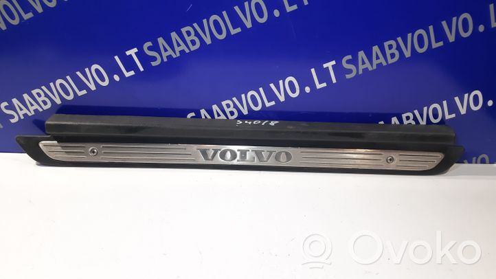 Volvo S40, V40 Garniture de jupe latérale arrière 30818422