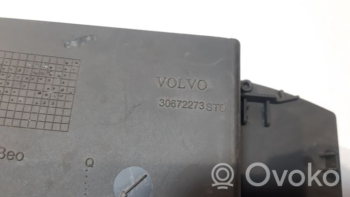 Volvo XC70 Kita salono detalė 9124456