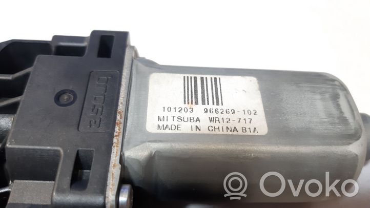 Volvo XC60 Moteur de lève-vitre de porte avant 966269102