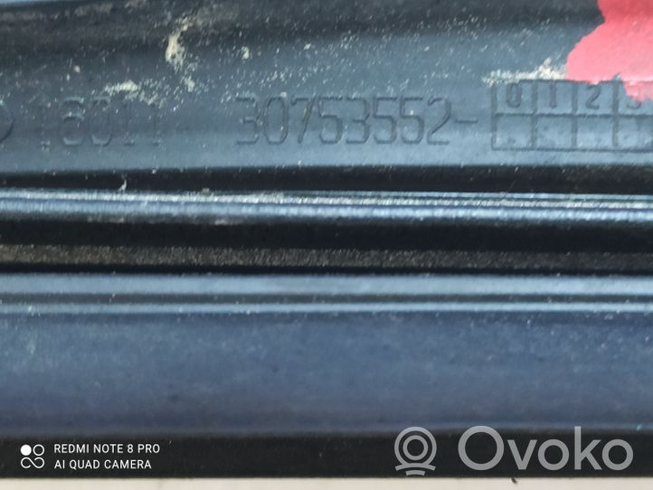 Volvo XC70 Etuoven kumitiiviste 30753552