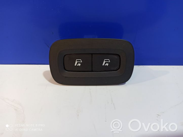 Volvo S60 Przyciski sterowania fotela 31433641