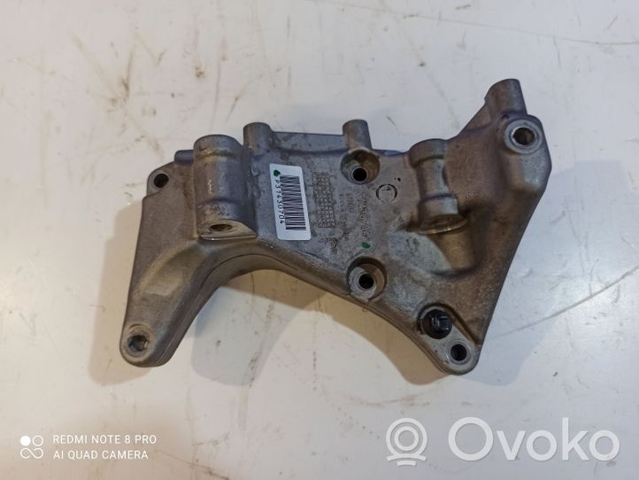 Volvo S60 Support de générateur / alternateur 31430704