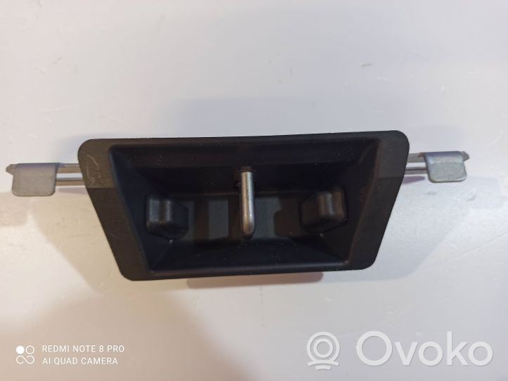 Volvo S60 Tailgate/trunk/boot lock/catch/latch 31484778