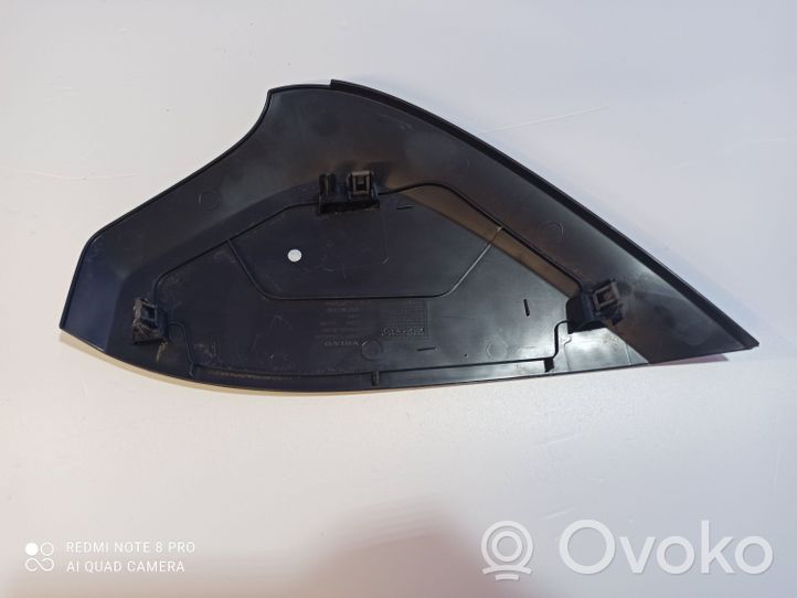 Volvo S60 Kojelaudan sivupäätyverhoilu 31467512