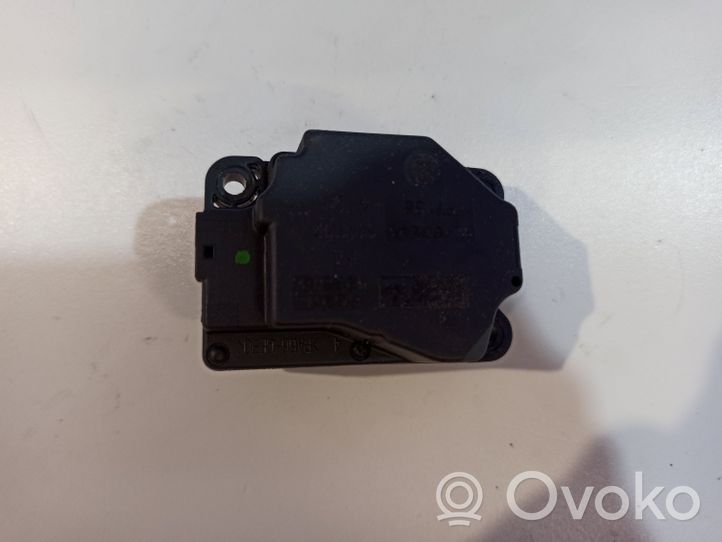 Volvo V60 Motorino attuatore ricircolo aria dell’A/C PL1607526