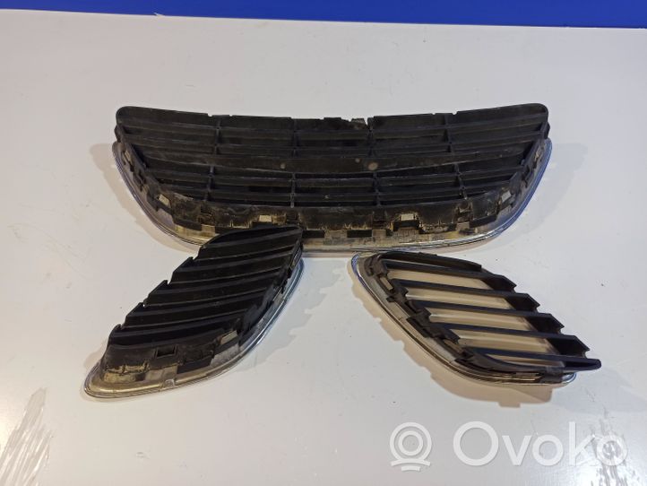 Saab 9-3 Ver2 Grille inférieure de pare-chocs avant 12797997