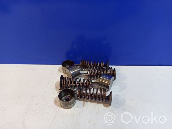 Volvo V60 other engine part 31375696