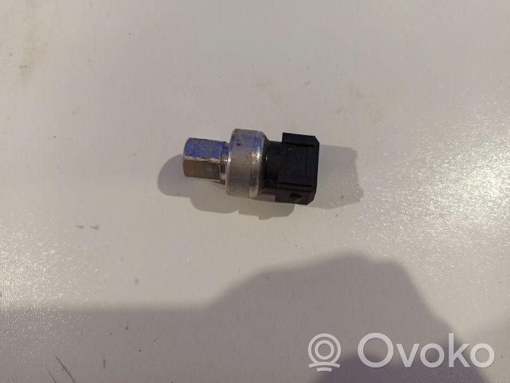 Volvo XC60 Air conditioning (A/C) pressure sensor 31292004