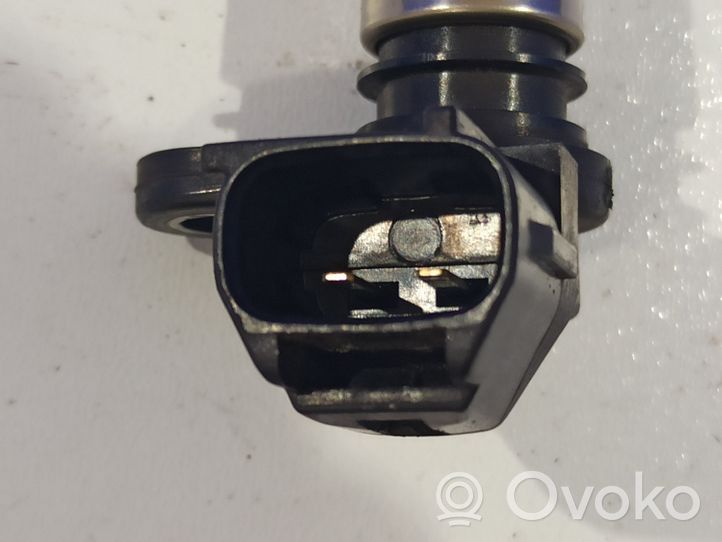 Volvo S80 Camshaft position sensor 8658495
