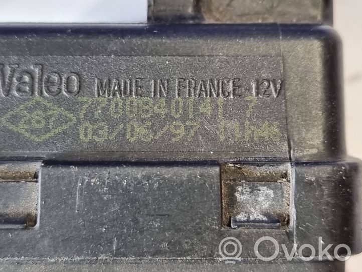 Volvo V70 Moteur de réglage du niveau des phares 7700840141