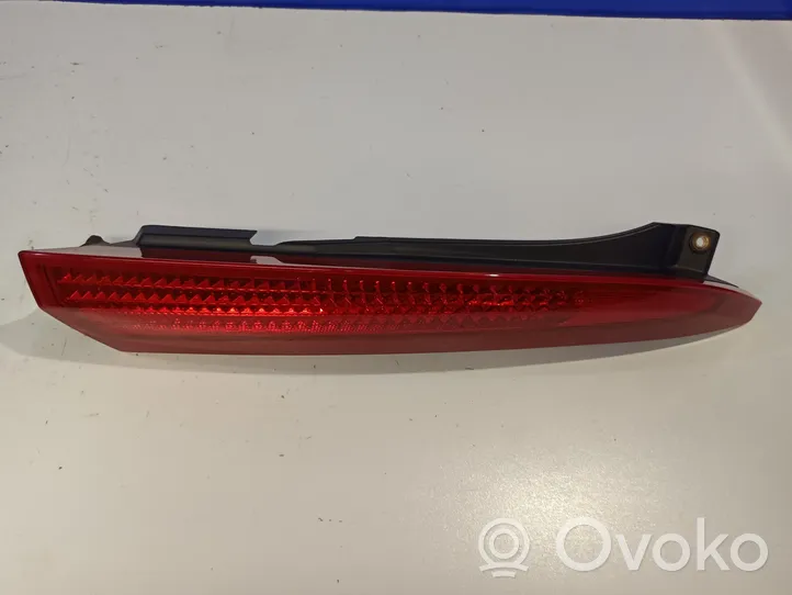 Volvo XC90 Lampy tylnej klapy bagażnika 30698142