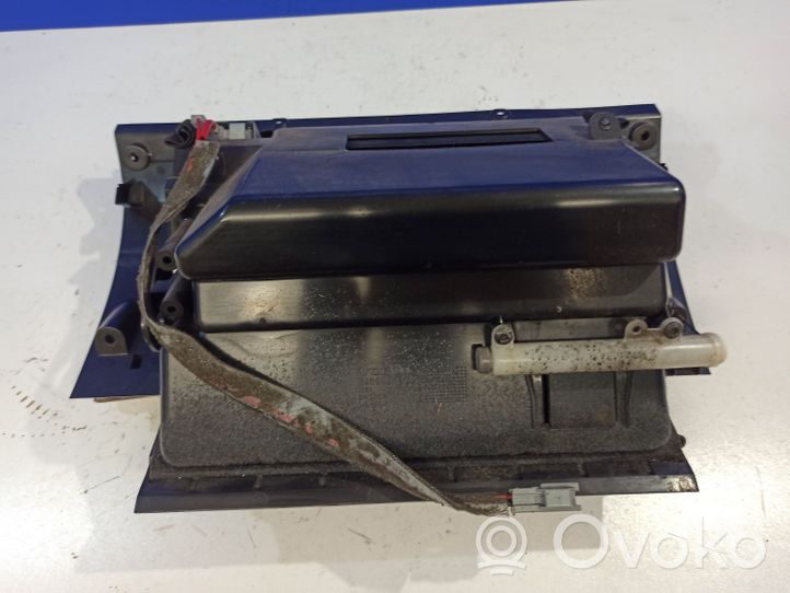 Volvo XC90 Glove box 3409563