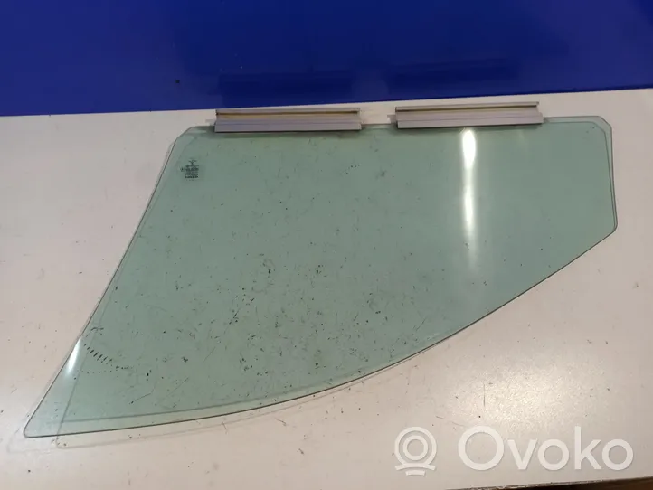 Volvo XC90 Front door window glass four-door 31386885