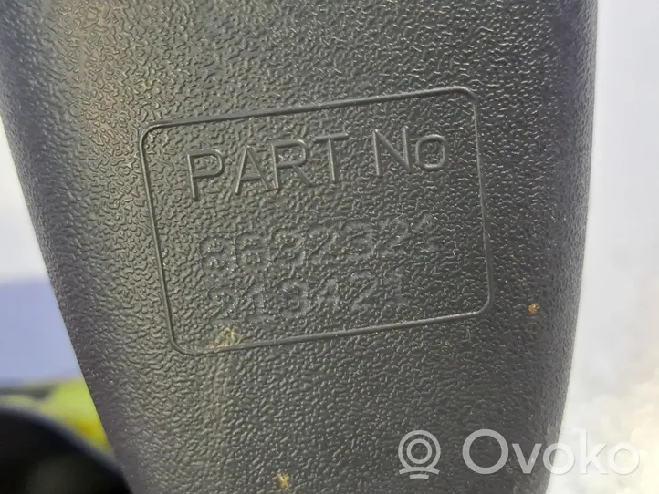 Volvo V70 Klamra tylnego pasa bezpieczeństwa 8632321