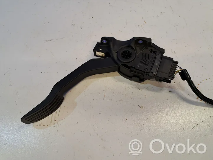 Volvo S60 Accelerator throttle pedal 31329062