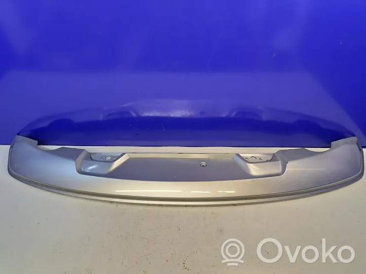 Volvo XC40 Rivestimento della parte inferiore del paraurti posteriore 32136122