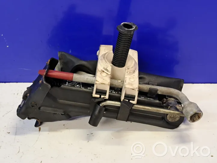 Volvo V70 Lift Jack 30639830