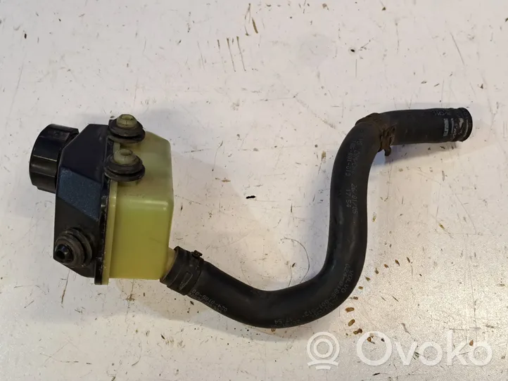 Volvo S40 Serbatoio/vaschetta del liquido del servosterzo 4N513531DC