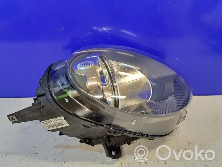 Mini Cooper Countryman F60 Lampa przednia 90046754