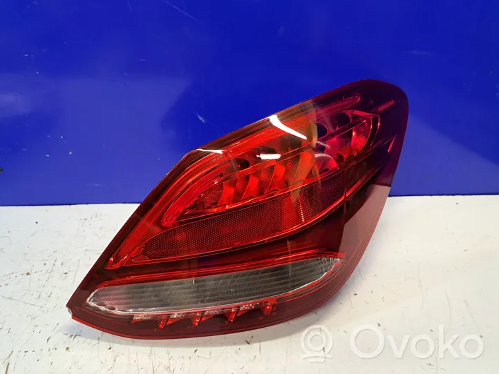 Mercedes-Benz C W205 Luci posteriori A2059061902